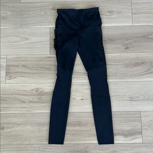 Under Armour Black Fitted Leggings